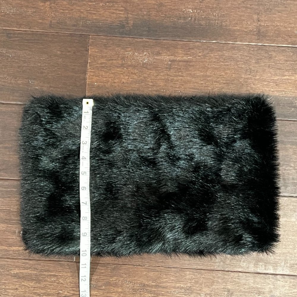New - Talbot's Women's Faux Fur Neck Warmer Infinity Scarf